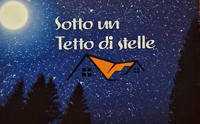 Sotto Un Tetto Di Stelle